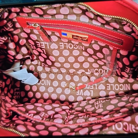 Nicole lee U.S.A. Purse with strap - Picture 3 of 3
